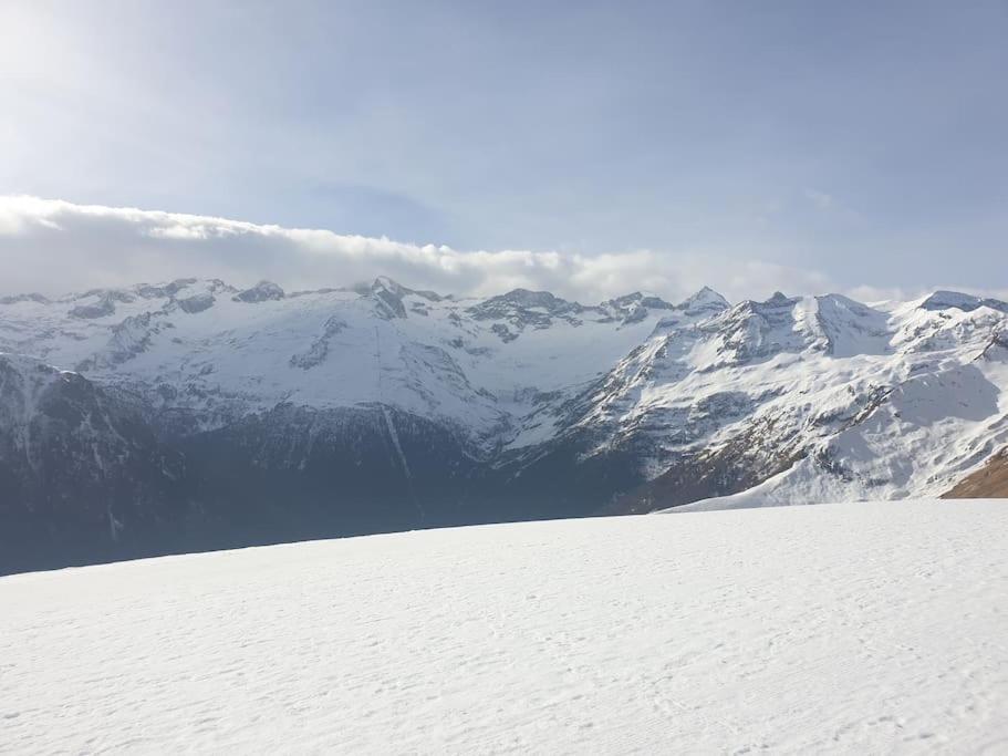 Appartement Au Pied Des Telecabines Res La Soulan Bagnères-de-Luchon Eksteriør bilde